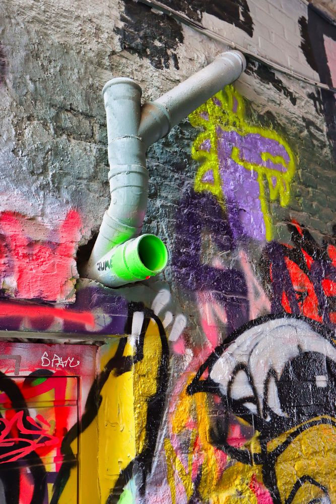 das Rohr Foto & Bild | marodes, stillleben, streetart Bilder auf ...