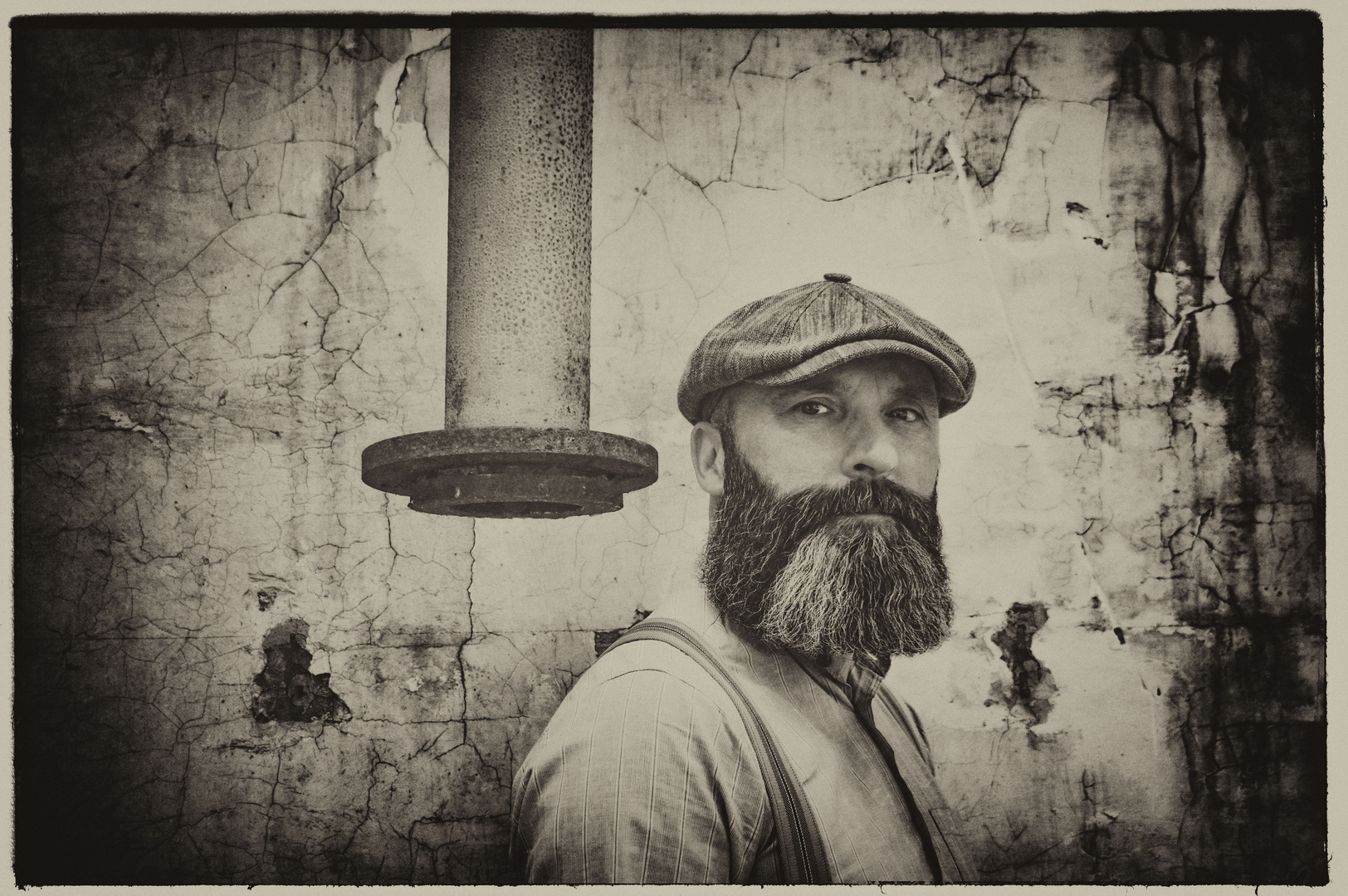 Das Rohr Foto & Bild outdoor, mann, portrait Bilder auf