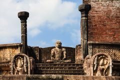 Das runde Reliquienhaus Vatadage II...