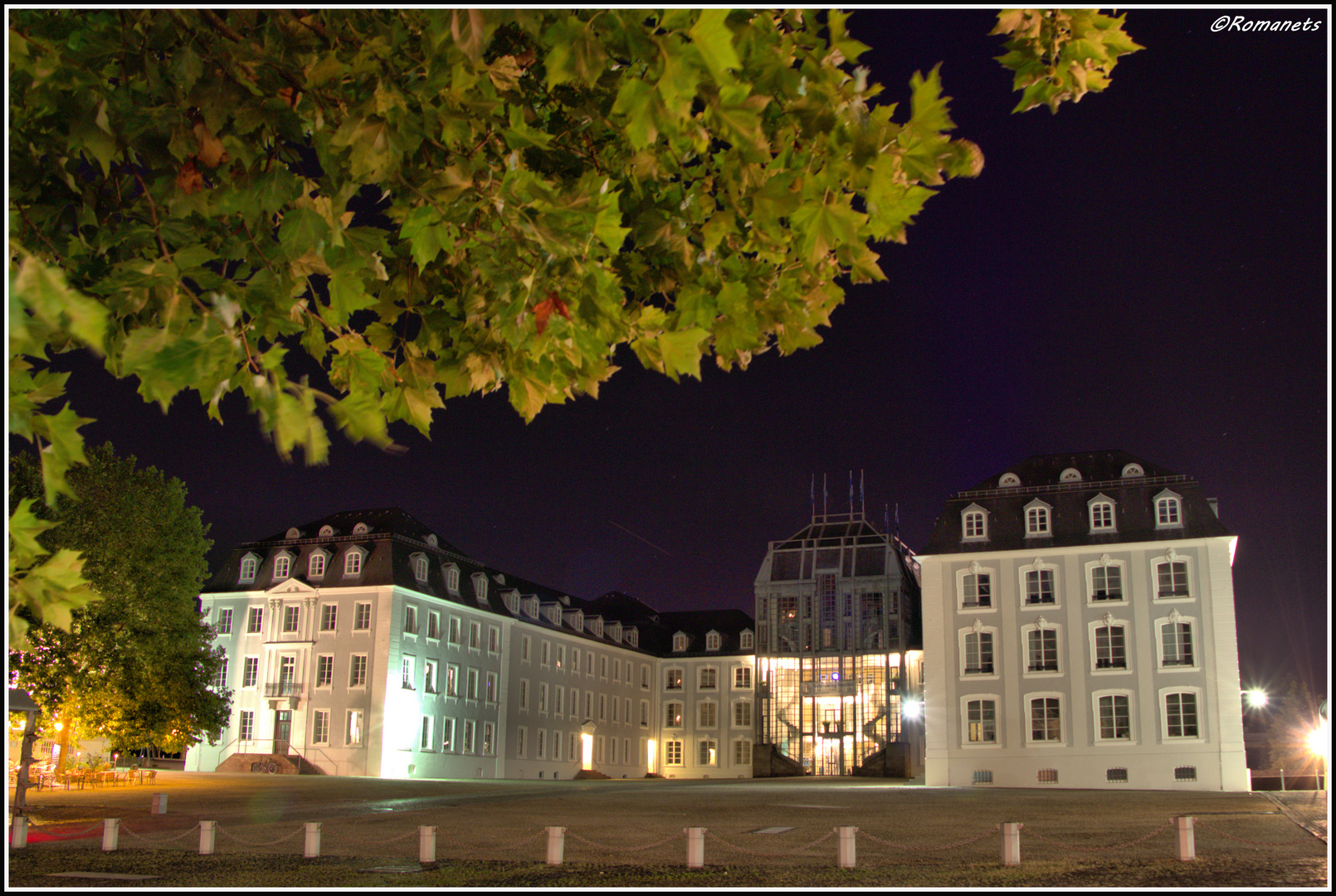 Das Saarbrücker Schloss bei Nacht