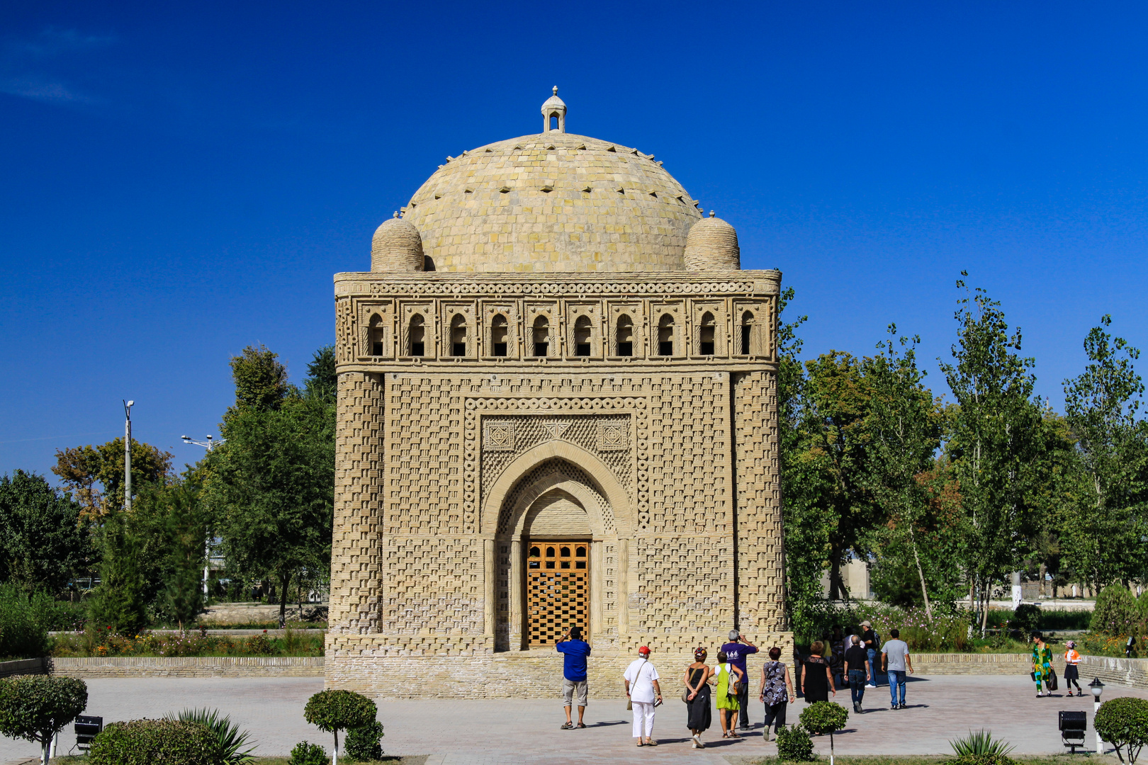 Das Samaniden-Mausoleum in Buchara...