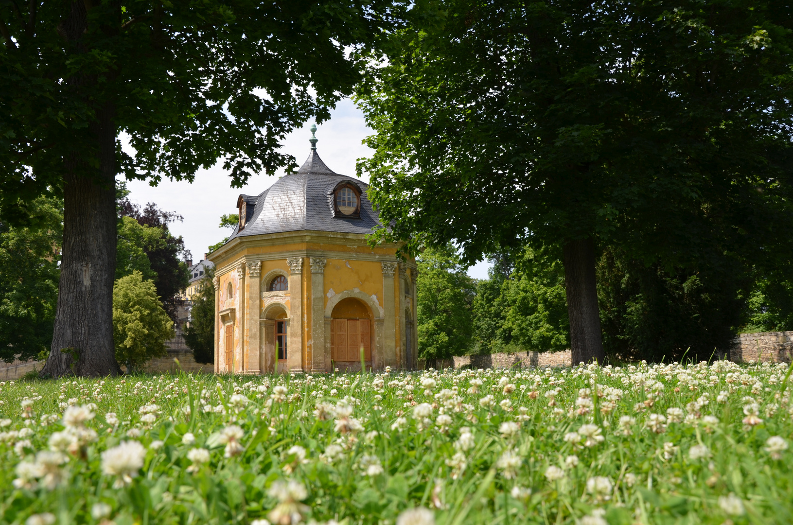 Das Schallhaus im Schloßpark Schloß Heidecksburg