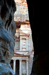 Das Schatzhaus in Petra vom Ausgang des Siq