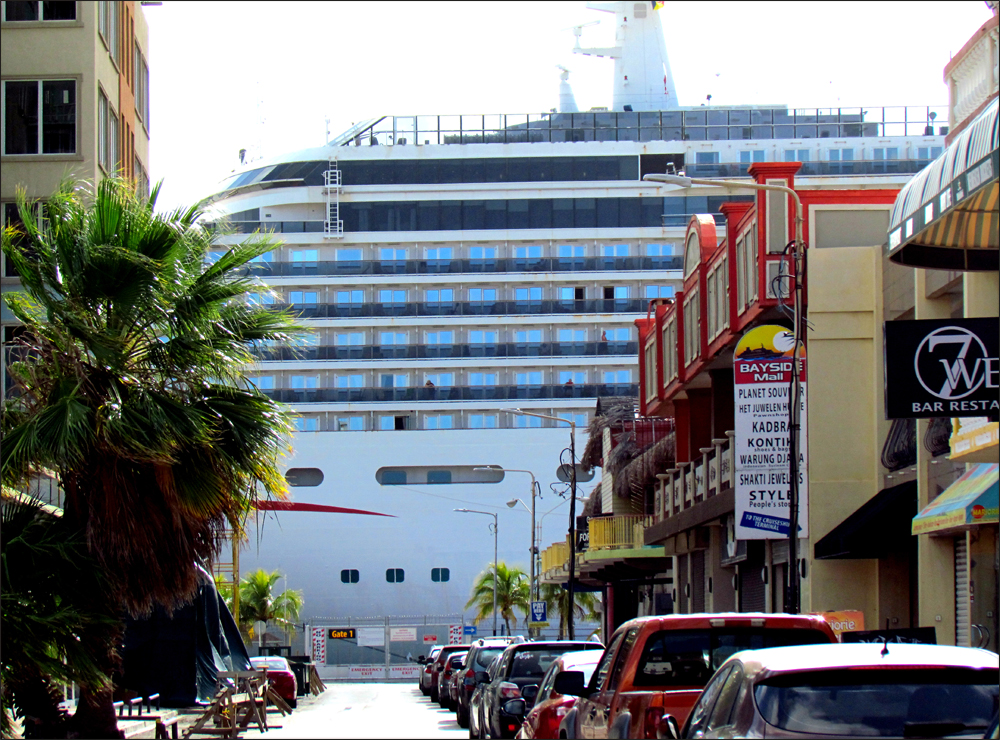 das Schiff in Aruba 