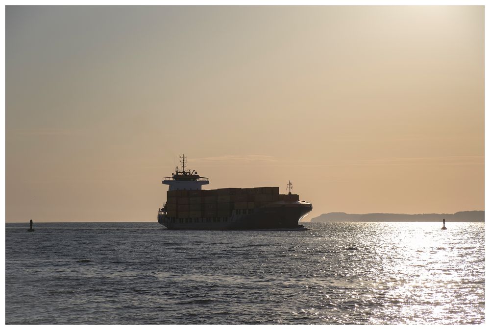 Das Schiff in der Morgensonne