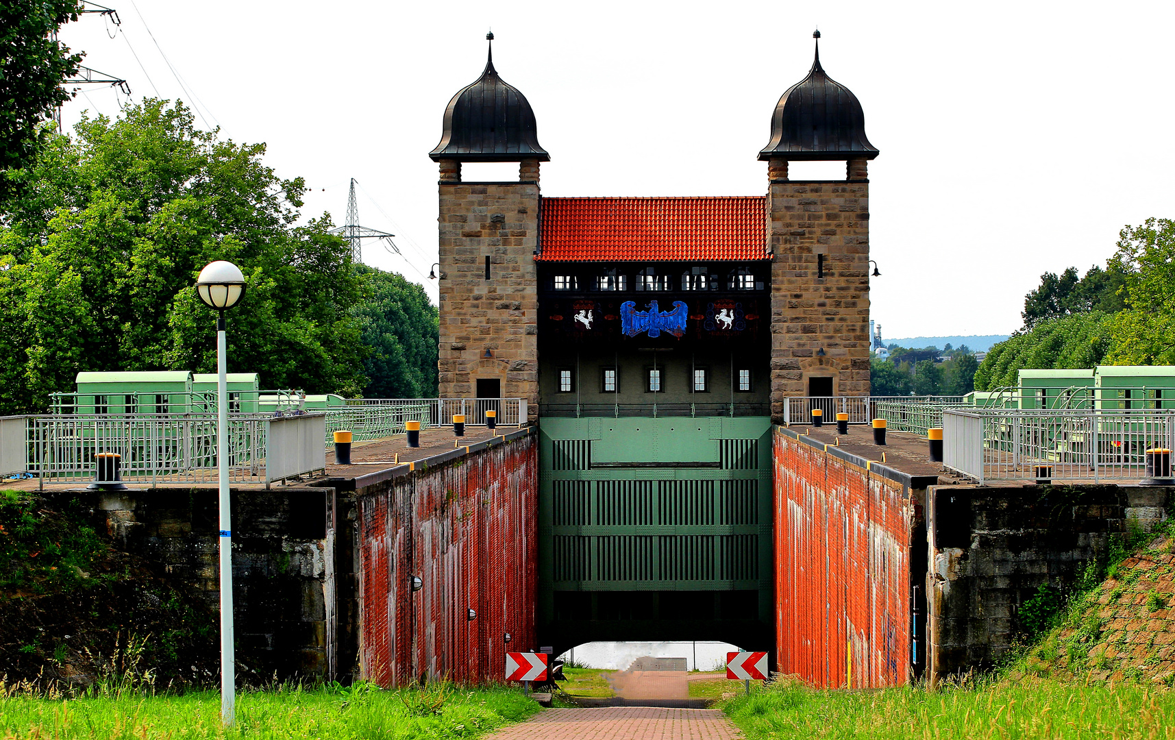 Das Schiffshebewerk Henrichenburg Teil 3 / Ascenseurs à bateaux d'Henrichenburg Teil 3