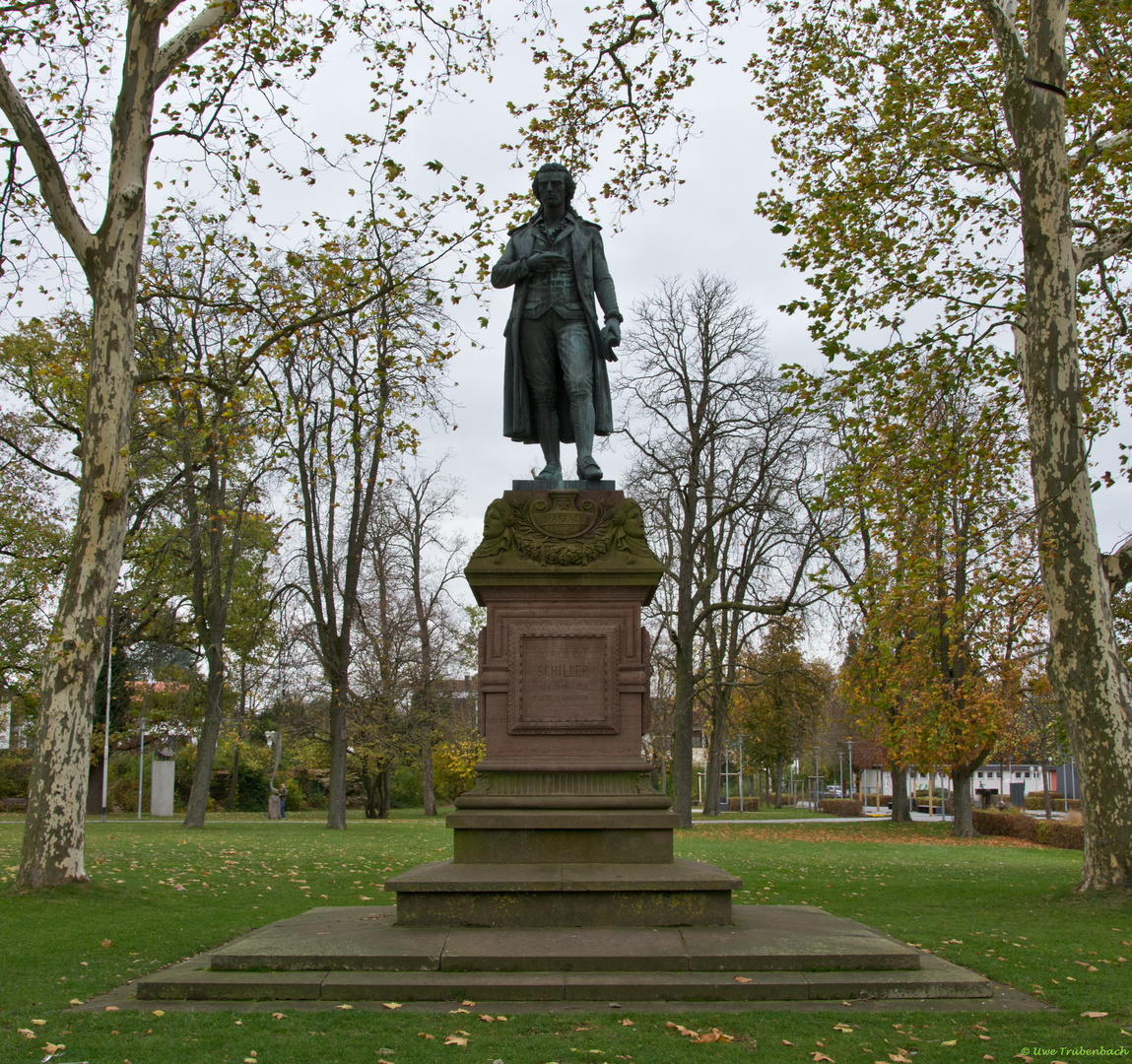 Das Schillerdenkmal in Marbach am Neckar