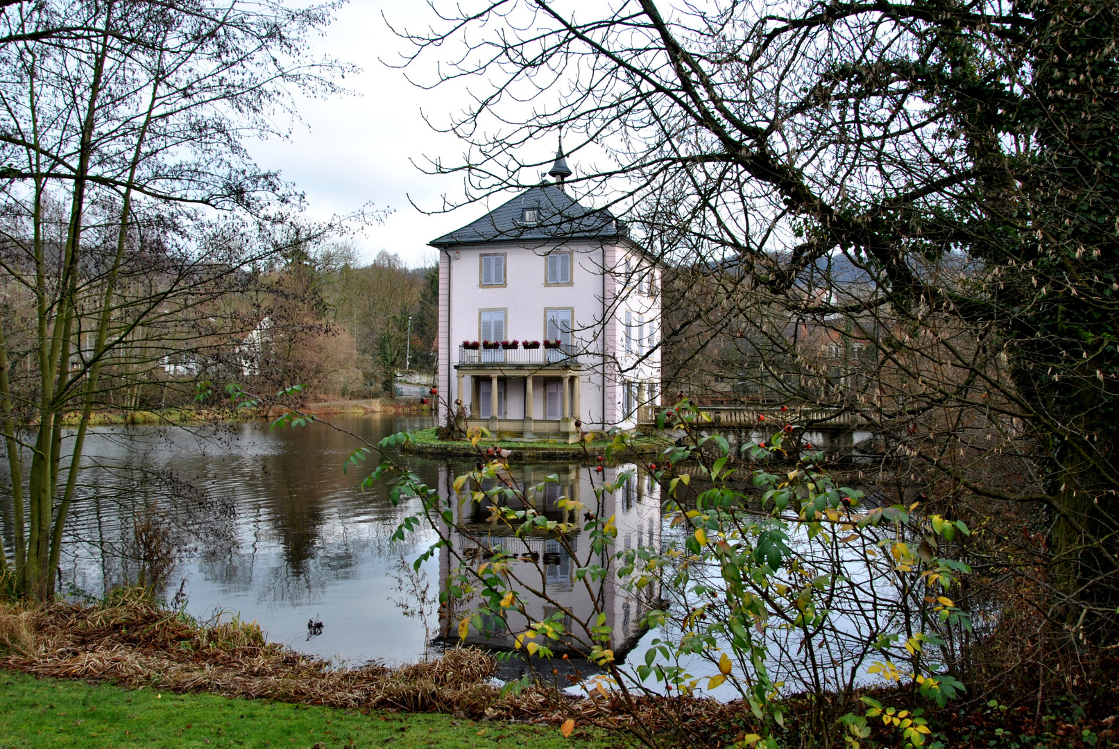 Das Schlößchen im See, in Heilbronn a. N.