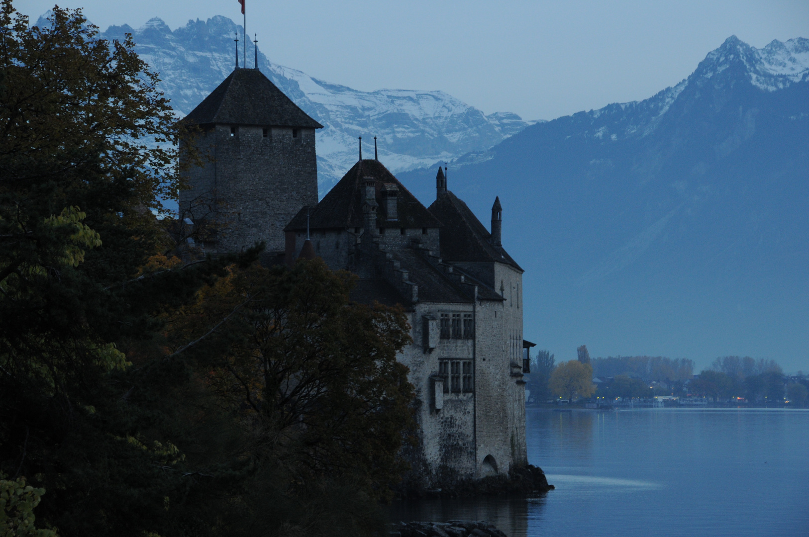 Das Schloss Chillon am Genfersee