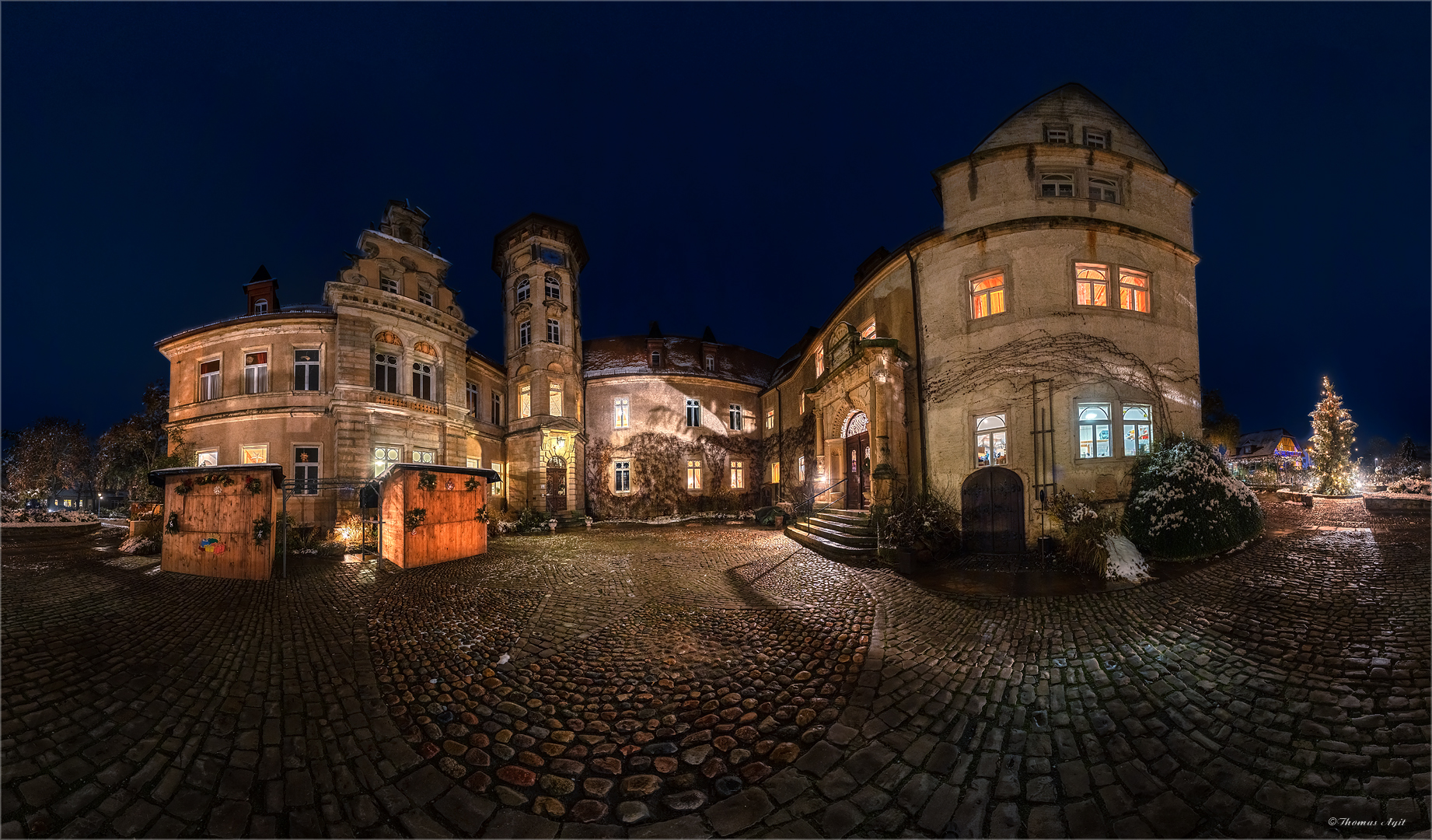 Das Schloss Hohenerxleben panoramisiert...