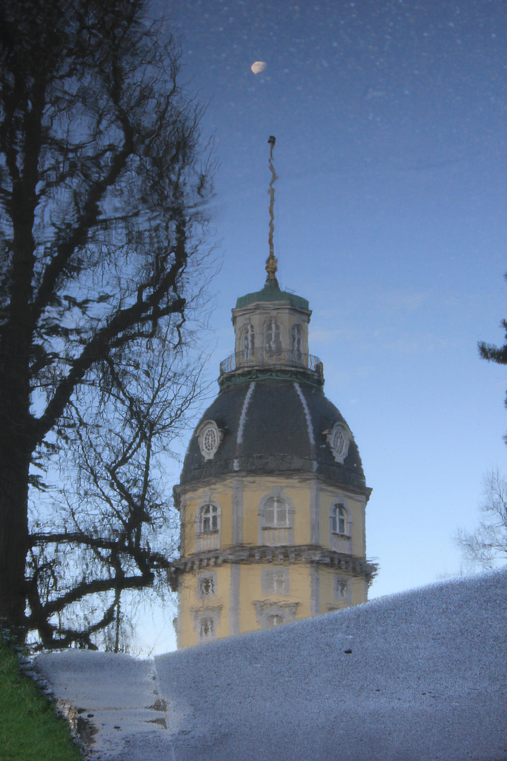 Das Schloß im Wasser