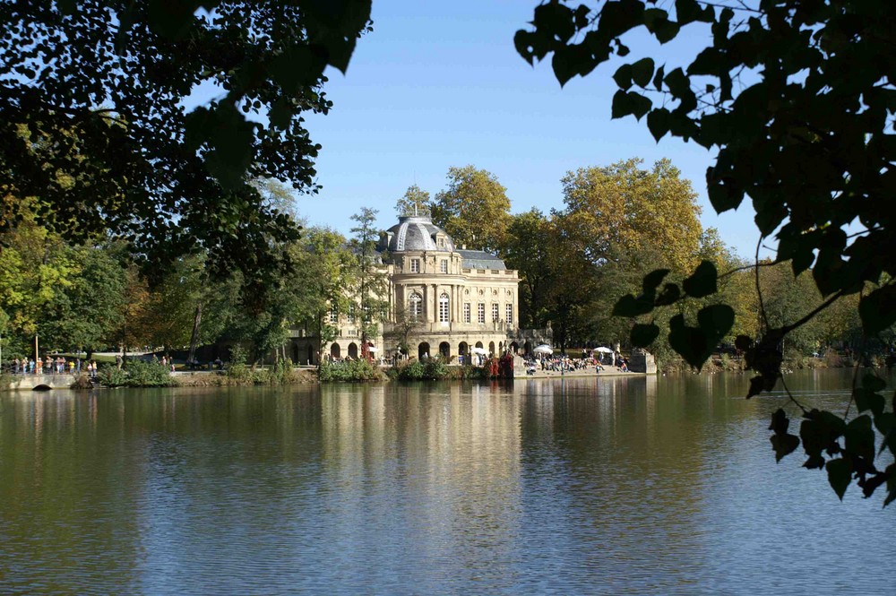 Das Schloß Monrepos Foto & Bild architektur, schlösser & burgen