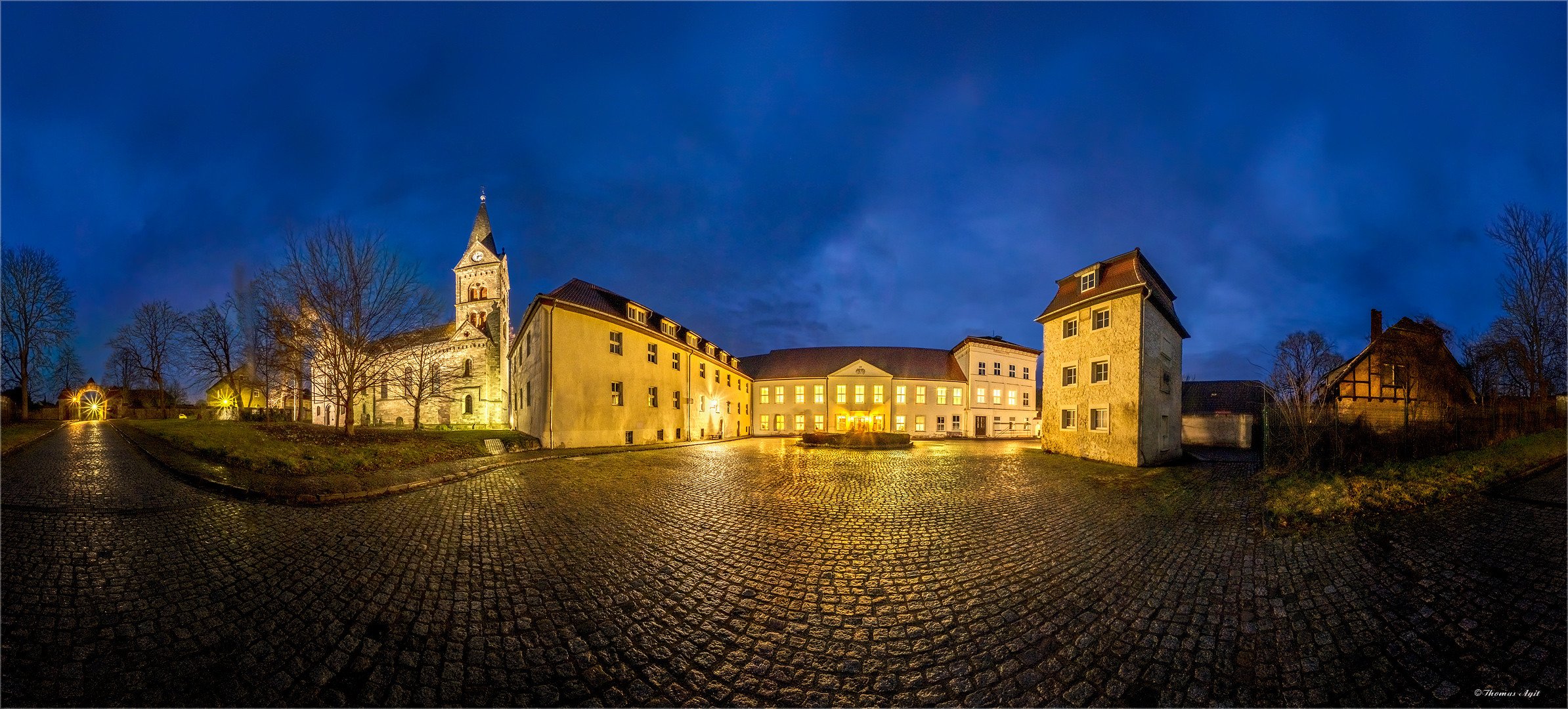 Das Schloss Rathmannsdorf...