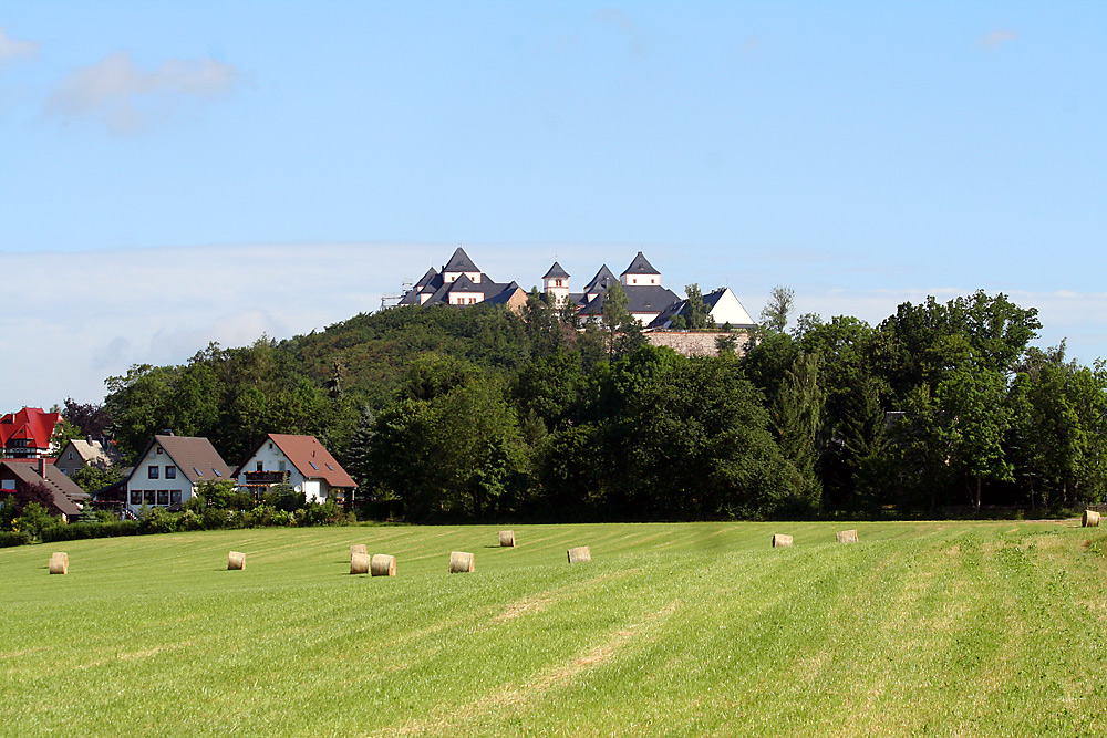 Das Schloß von einem beliebten Standpunkt aus gesehen