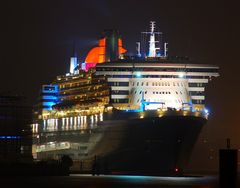 Das schönste und längste Kreuzfahrtschiff der Welt: Queen Mary 2 - QM2