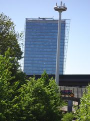 Das schräge Hochhaus