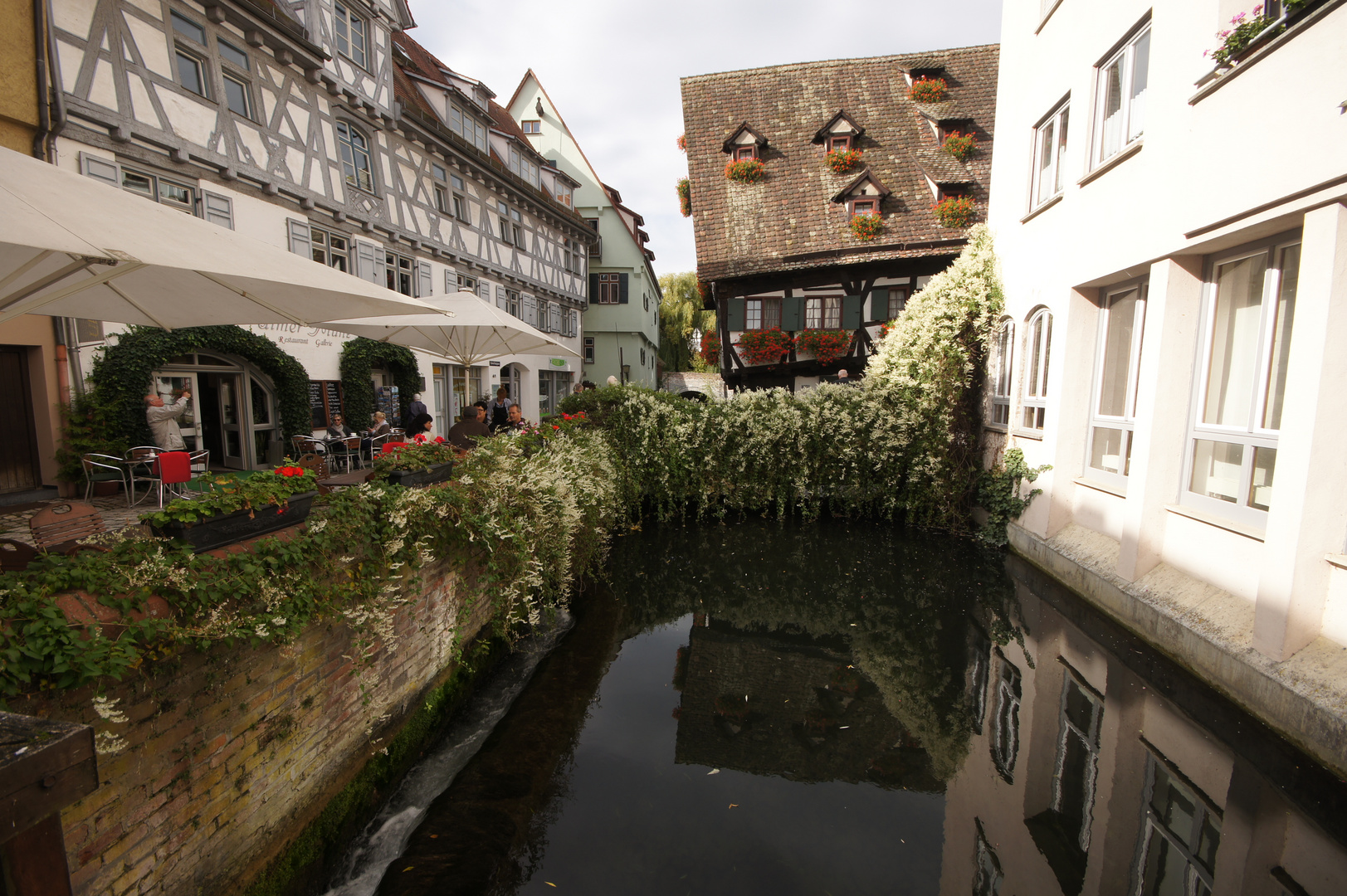 das schrägste Hotel der Welt in Ulm