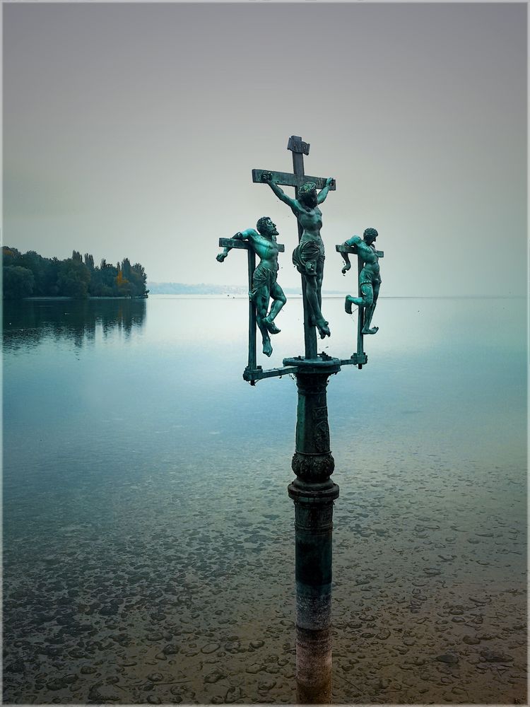 Das Schwedenkreuz am Mainausteg