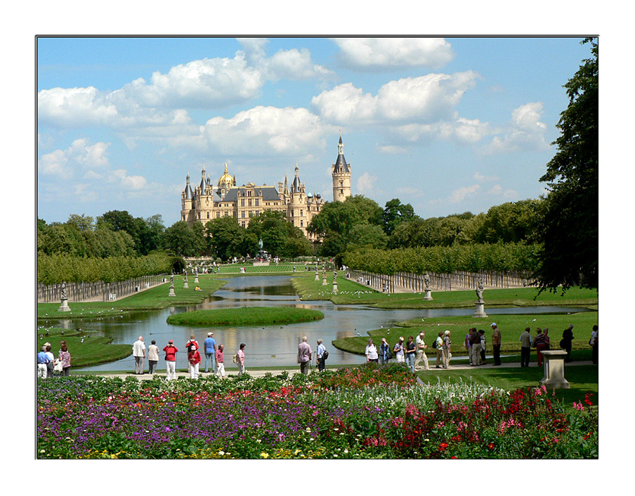 Das Schweriner Schloss Erinnert an vergangene Zeiten........