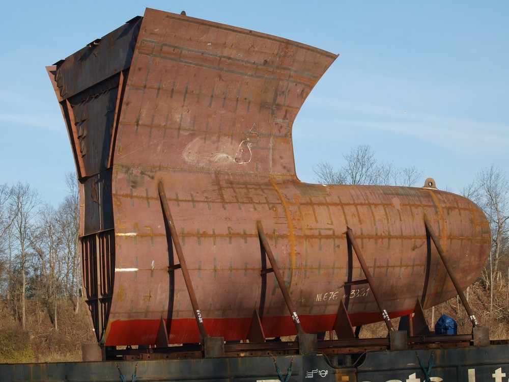 Das Sektionsteil auf dem Ponton Conrad 2 in voller Größe.