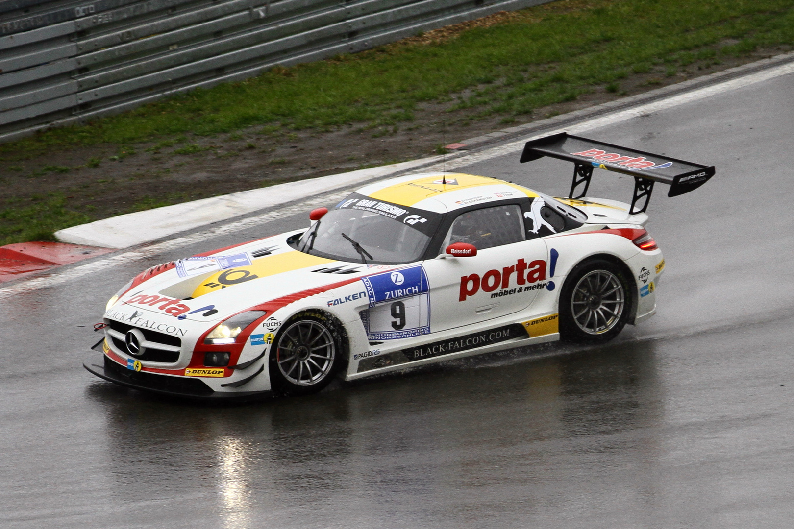 Das Siegerauto 24h Rennen auf dem Nürburgring