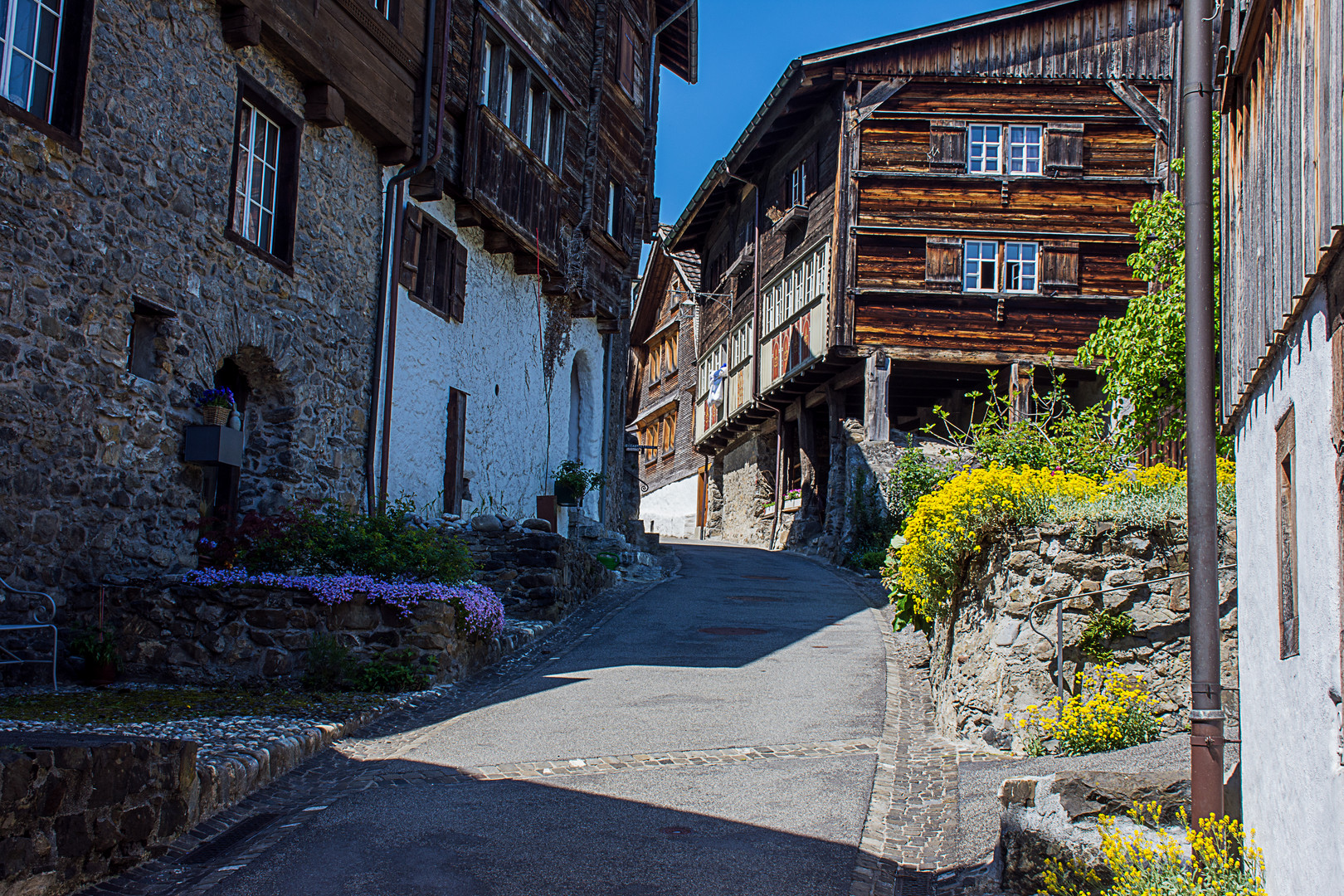  Das Strässchen Richtung Stadttor