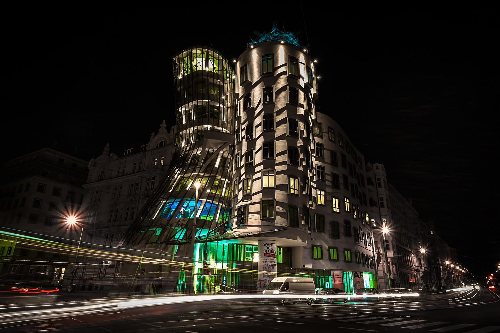 Das Tanzende Haus (Dancing House)