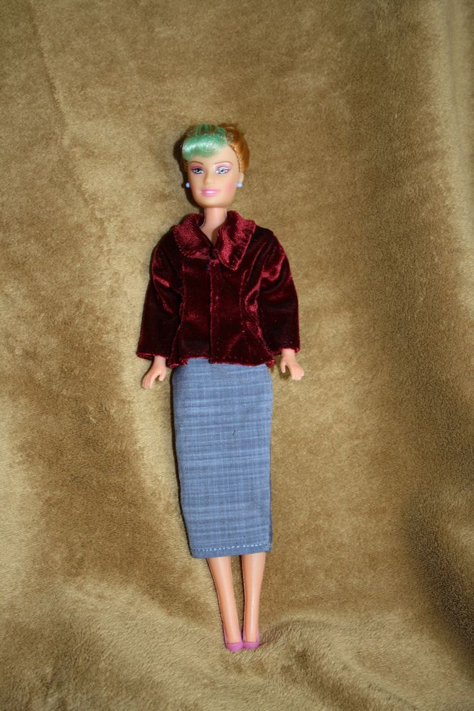 Das Tapfere Schneiderlein: Barbie's New dresses 05
