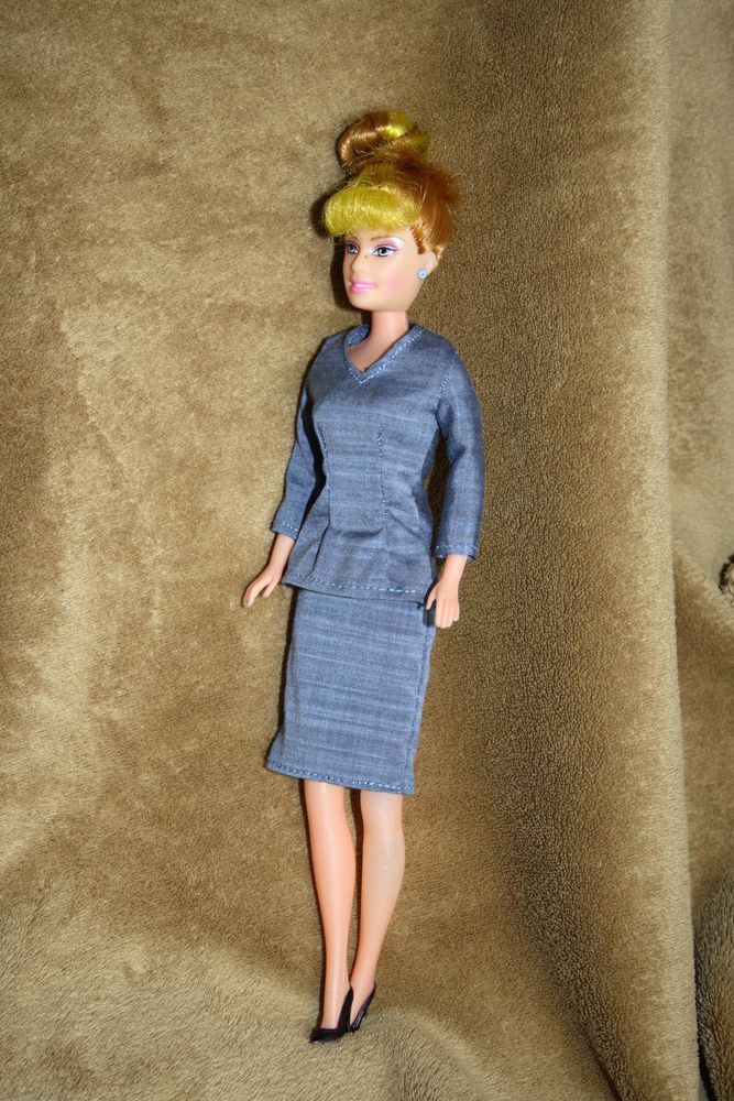 Das Tapfere Schneiderlein: Barbie's New dresses 06