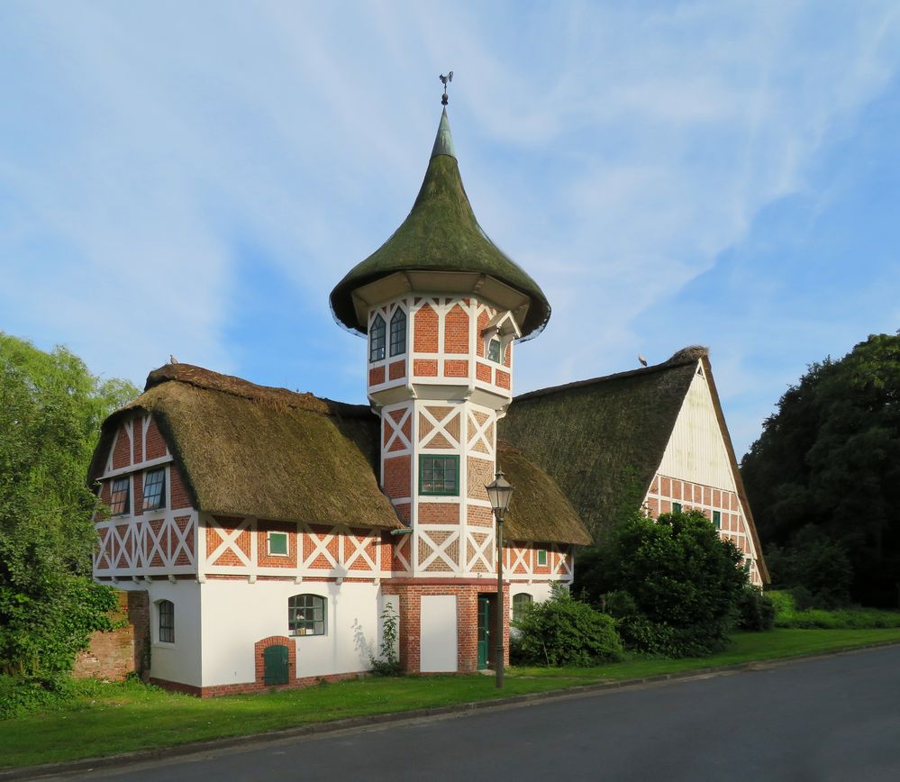 das Taubenhaus auf dem Gelände Foto & Bild | dokumentation