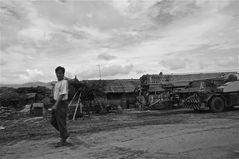 das teak holz lager an der strasse von kalaw zum inle see, burma 2011