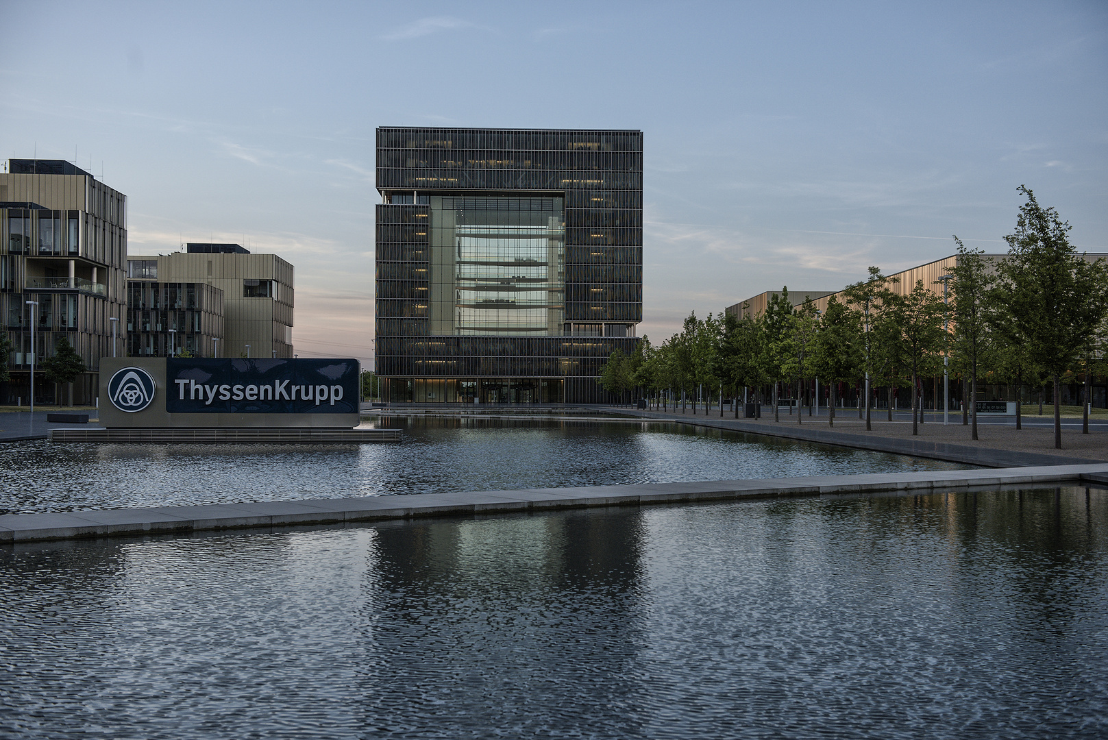 Das ThyssenKrupp Haus in Essen (Genau das "Hauptquartier von ThyssenKrupp")