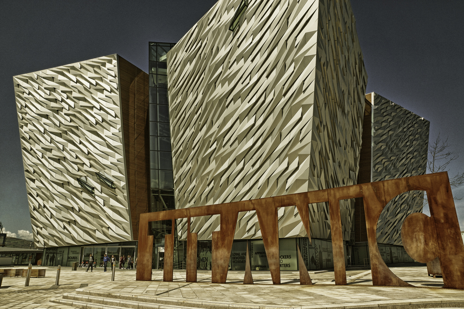 Das Titanic Belfast Museum