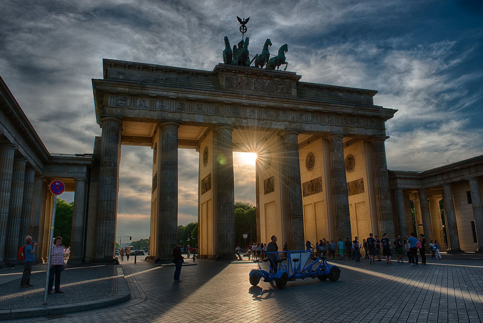 Das Tor durch das die Sonne scheint