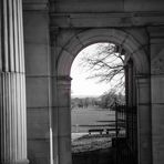 Das Tor .... mit Einblick in den Rosensteinpark