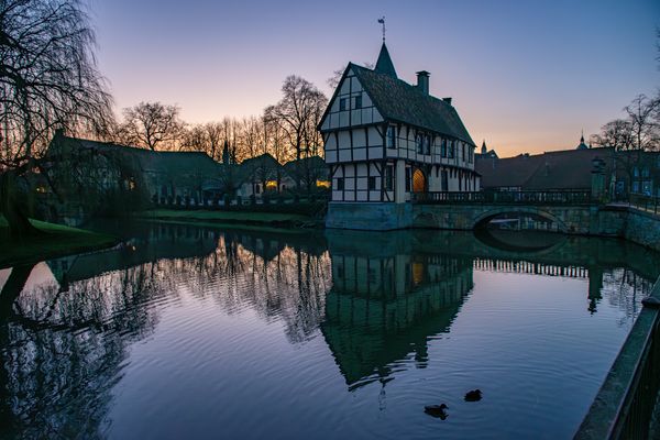 Das Torhaus am Abend
