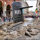 Das U-Boot tauchte im Zentrum von Mailand !