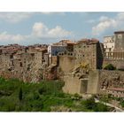 Das uneinnehmbare Pitigliano in Umbrien ...