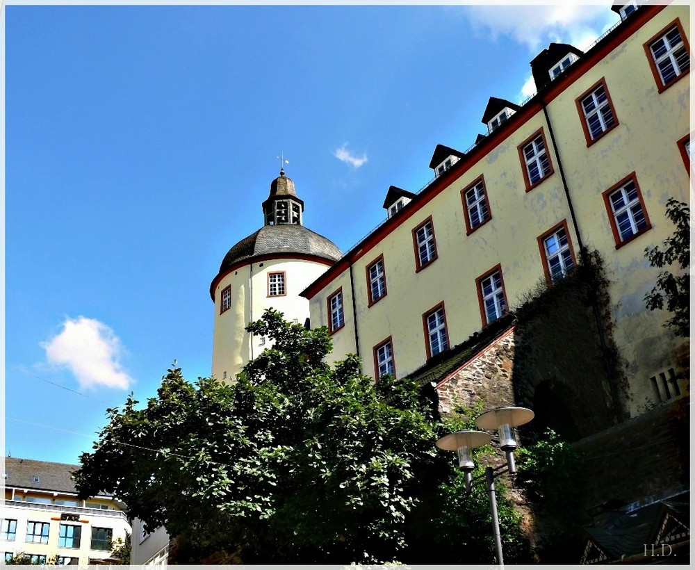 Das Untere Schloss mit Dickem Turm