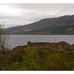 Das Urquhart Castle...II...