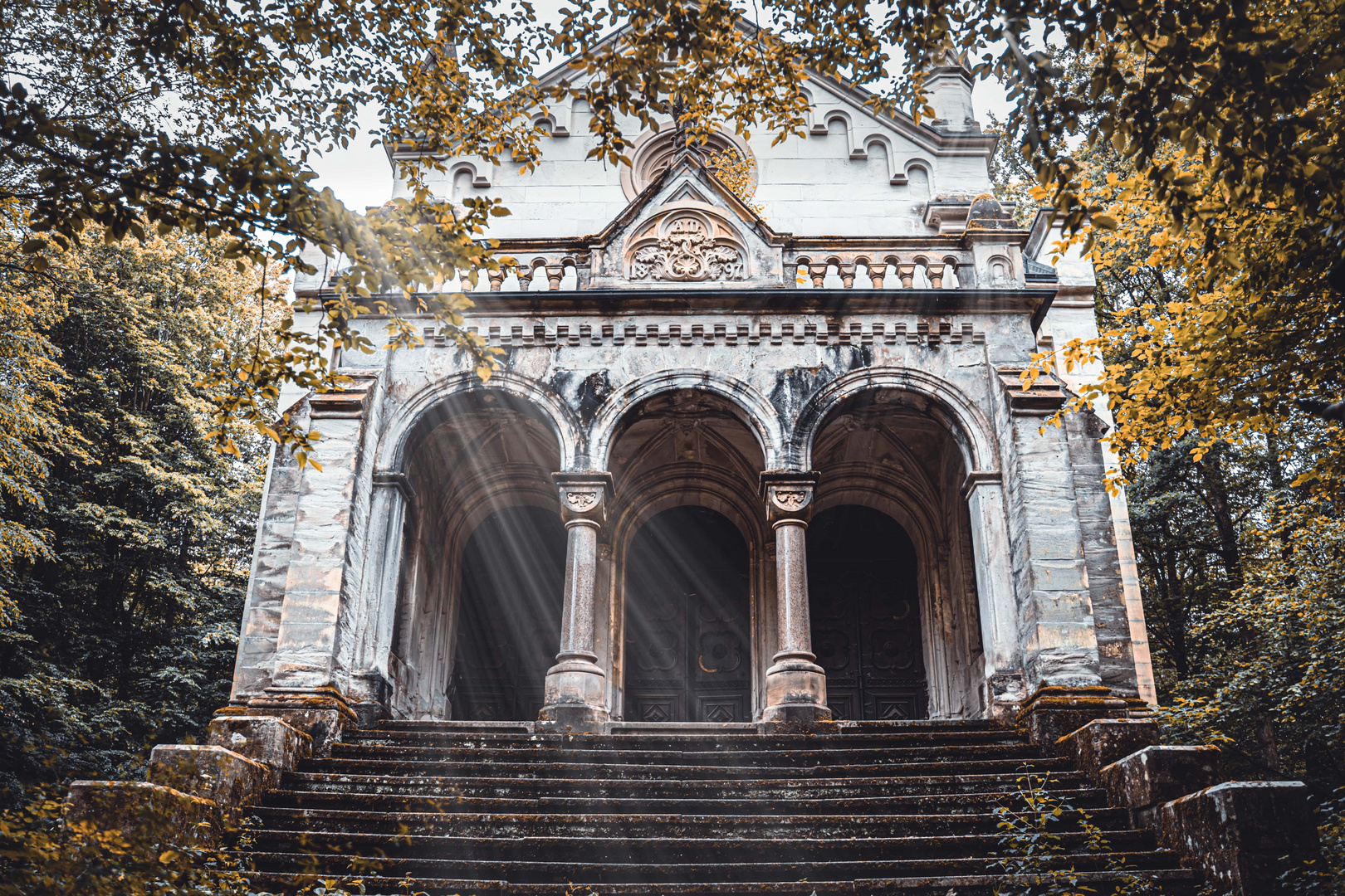 Das verlassene Mausoleum