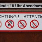 Das vierte Schild von links lässt mich grübeln