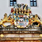 Das Wappen der Wettiner über dem Eingang