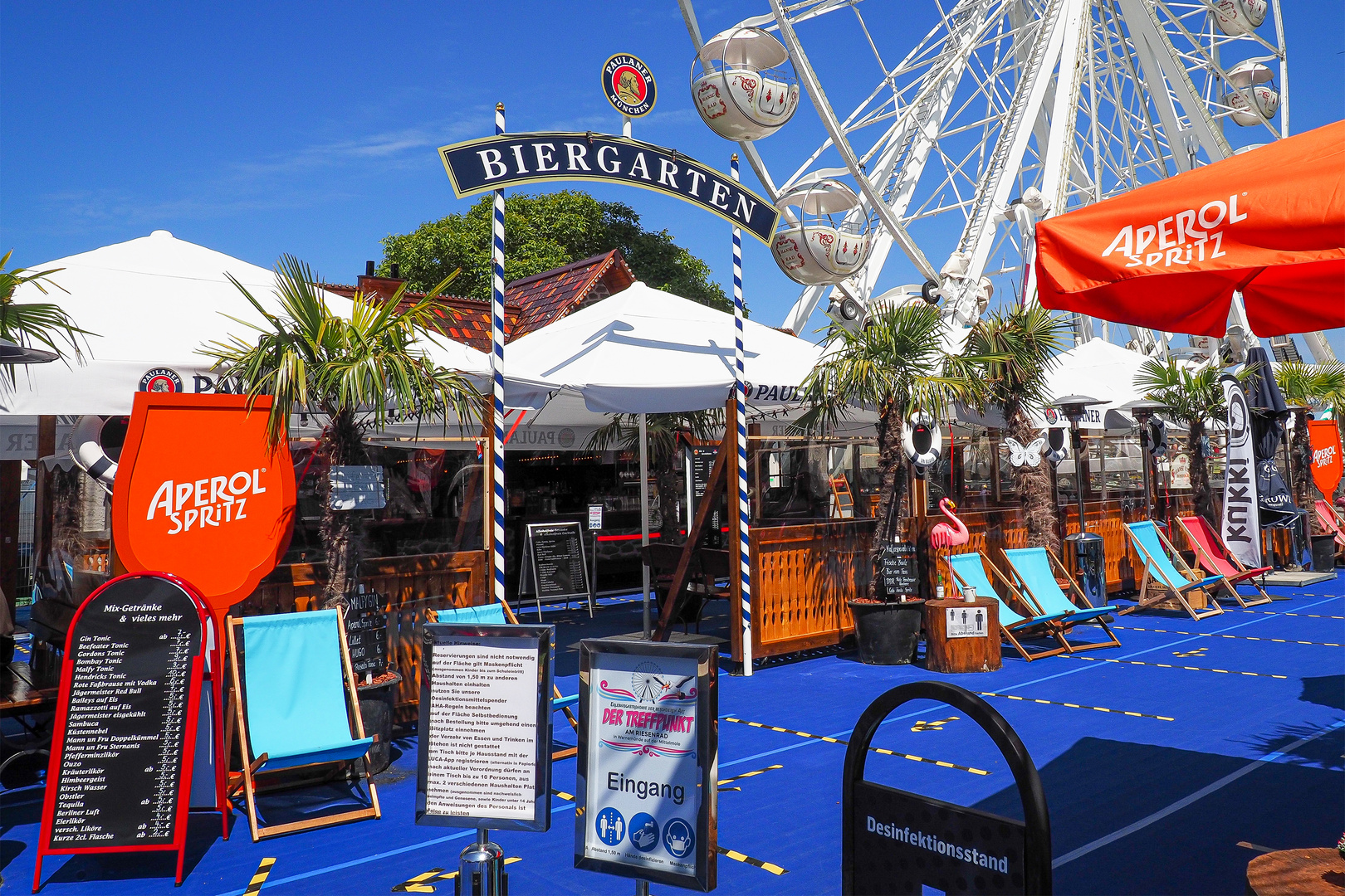 Das Warnemünder Riesenrad darf sich endlich wieder drehen