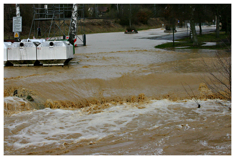 Das Wasser sucht sich seinen Weg 3