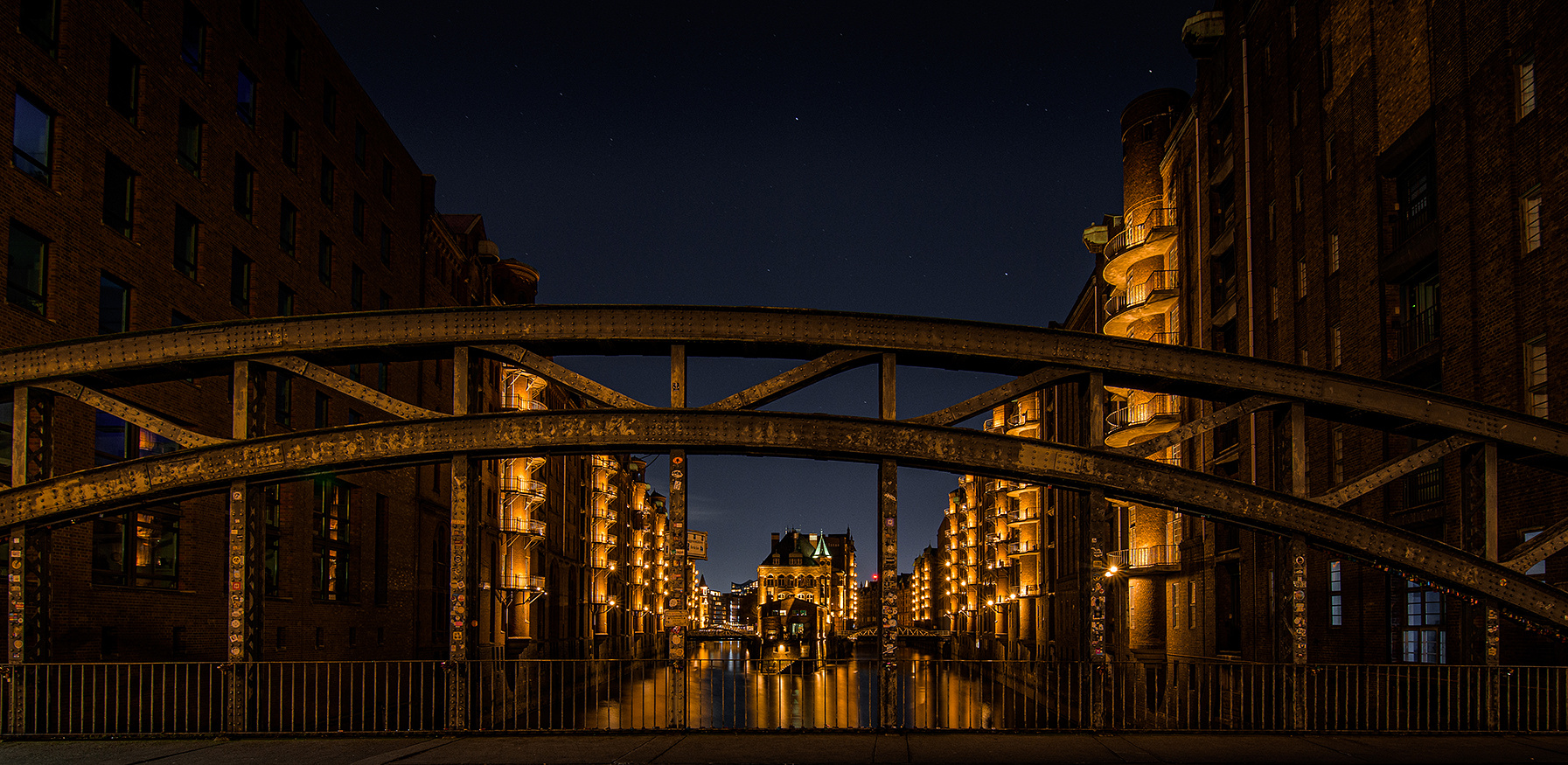 Das Wasserschloss in der Speicherstadt Hamburg