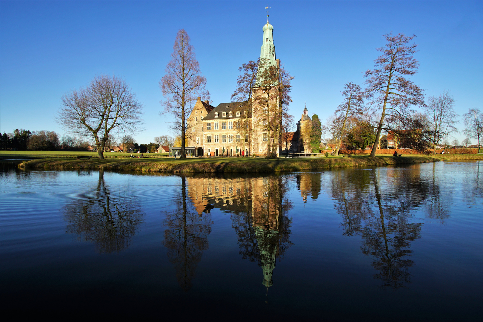 Das Wasserschloss Schloss Raesfeld...