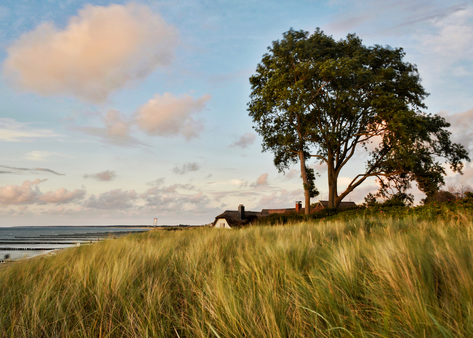 Das weiße Haus am Meer… 