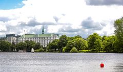 Das weiße Schloß an der Alster