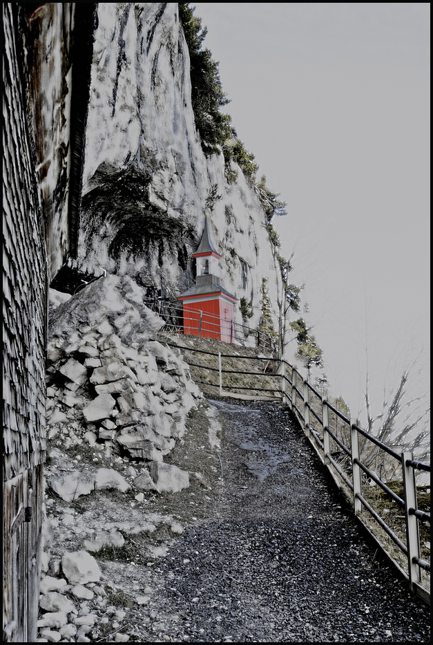 das wildkirchli im appenzell auf 1450m